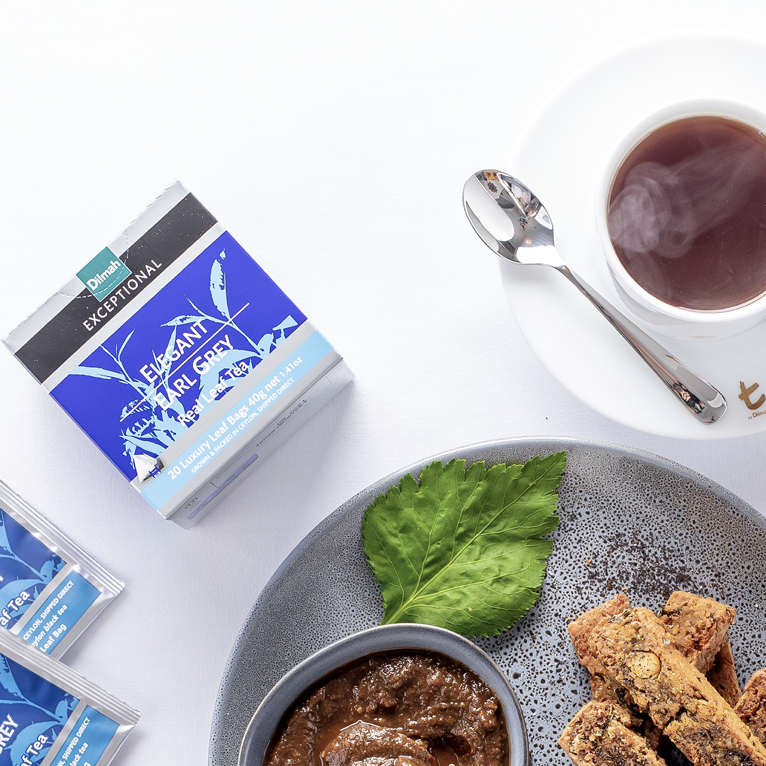 Śniadanie z herbatą Dilmah Earl Grey z serii Exceptional.
