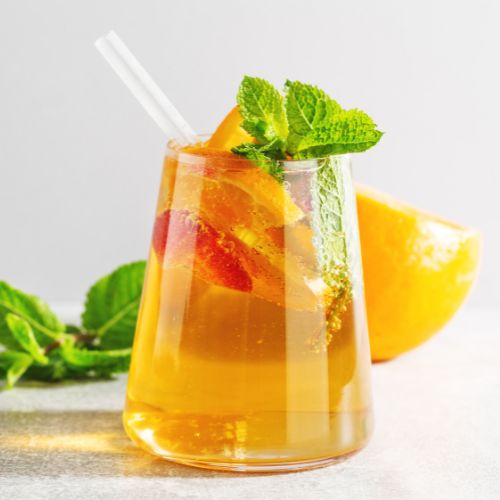Historia mrożonej herbaty i najlepsze przepisy na domowe ice tea